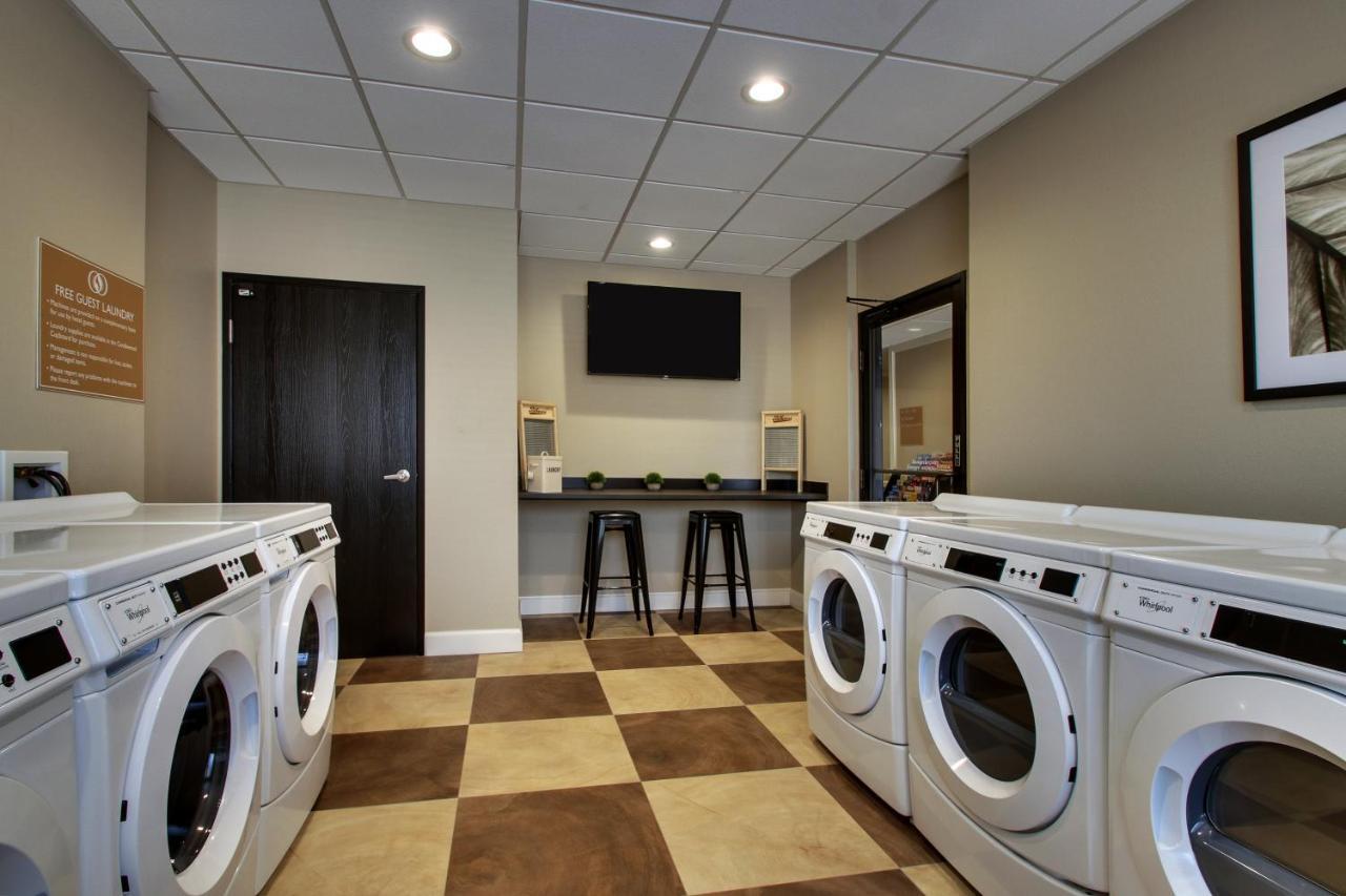 Candlewood Suites - Wichita East By Ihg Exteriör bild