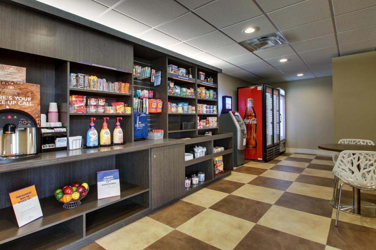 Candlewood Suites - Wichita East By Ihg Exteriör bild
