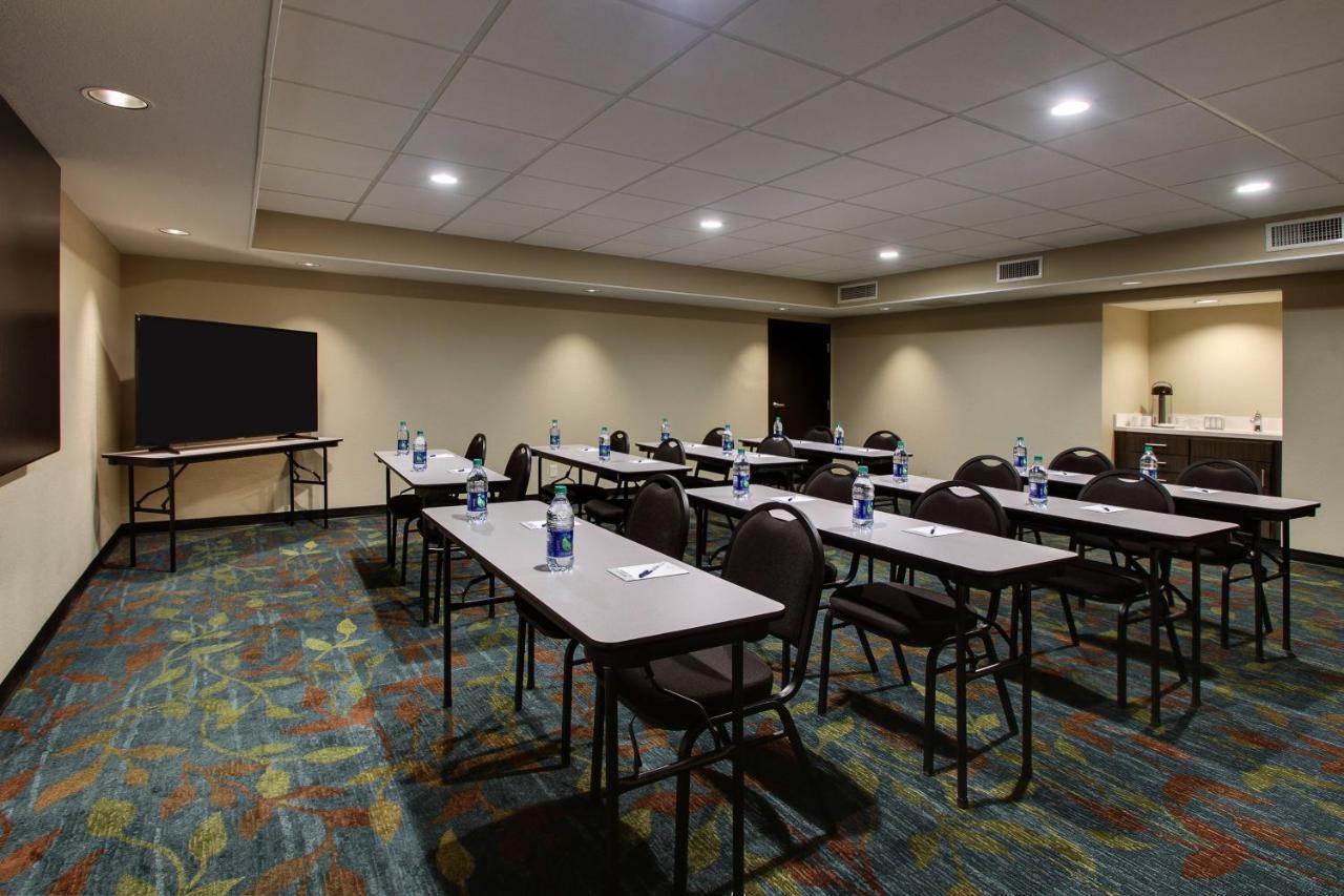 Candlewood Suites - Wichita East By Ihg Exteriör bild