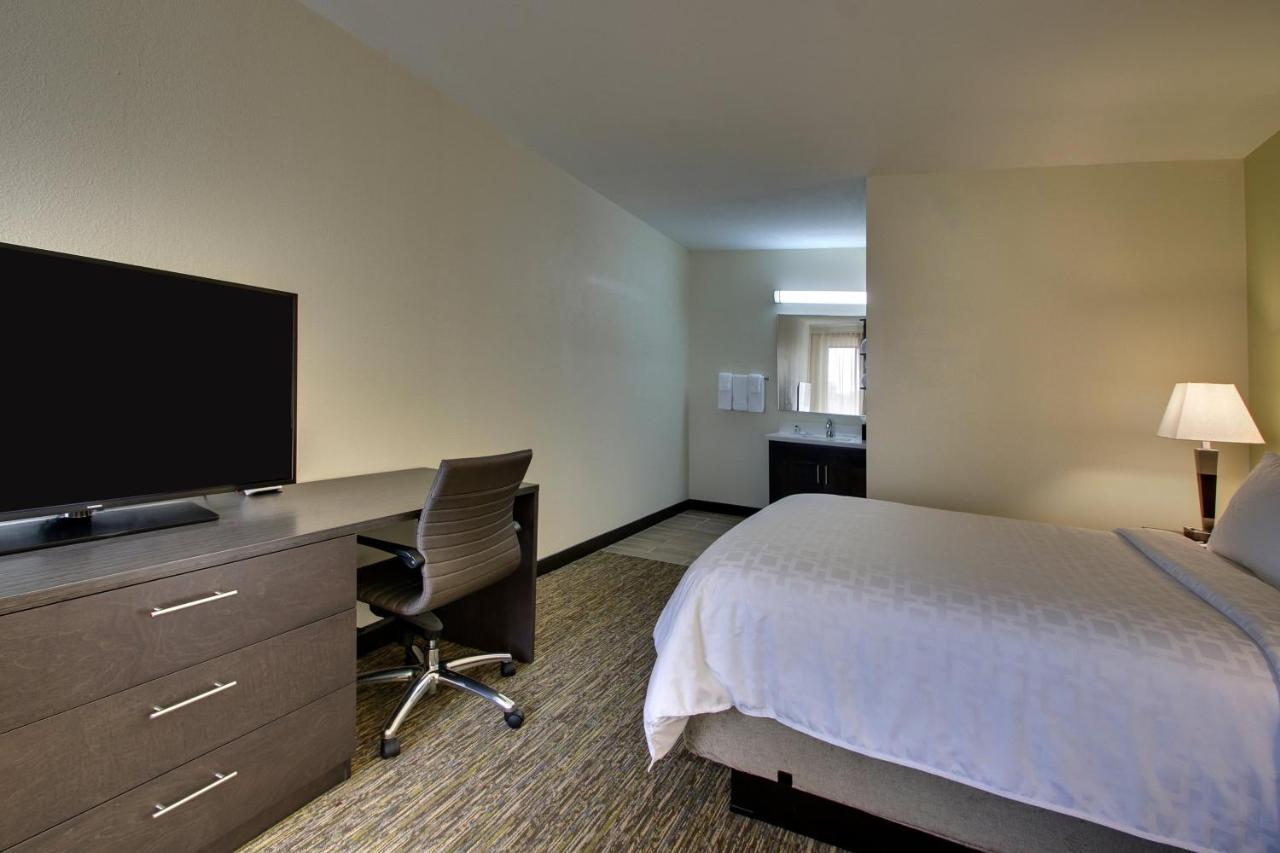 Candlewood Suites - Wichita East By Ihg Exteriör bild