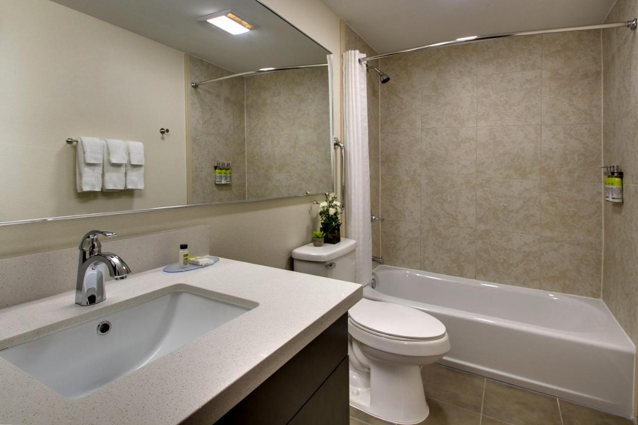 Candlewood Suites - Wichita East By Ihg Exteriör bild