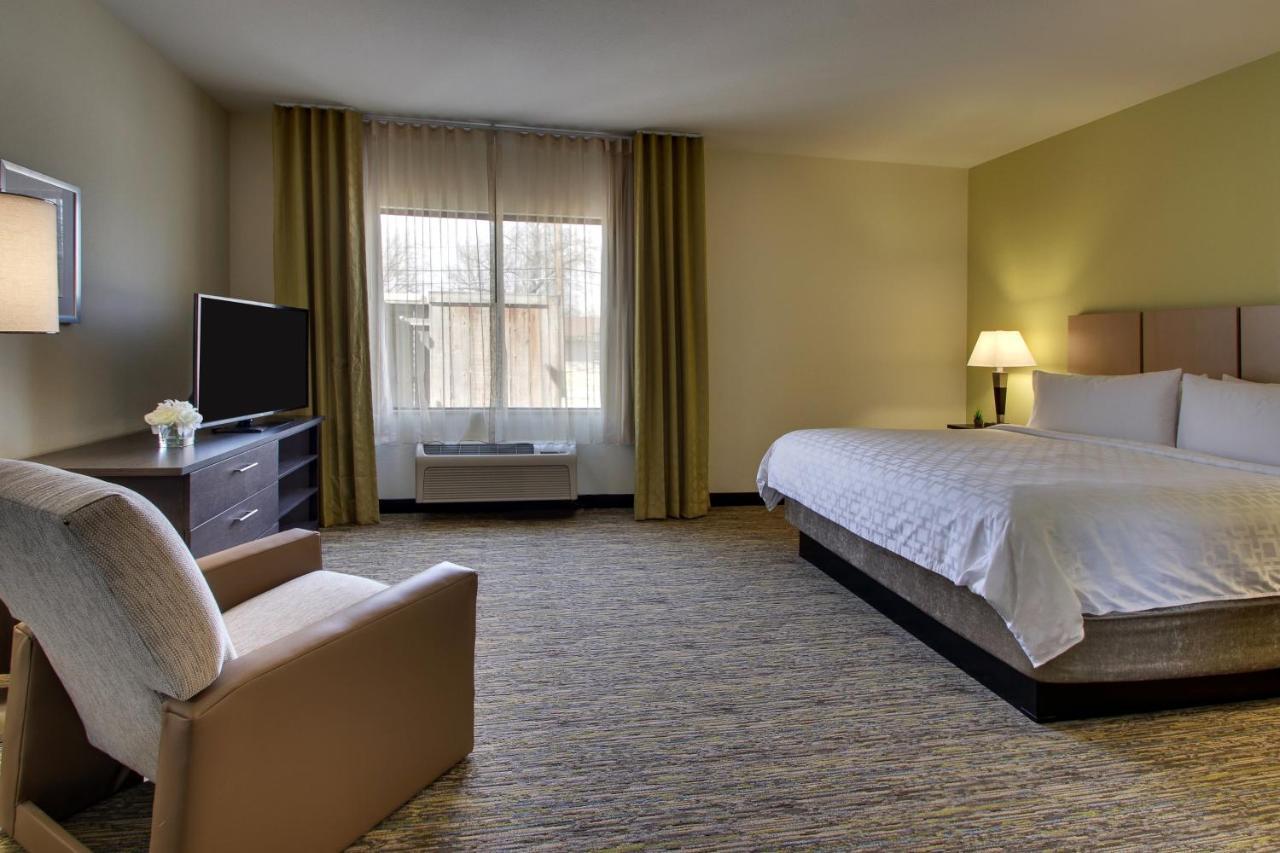 Candlewood Suites - Wichita East By Ihg Exteriör bild